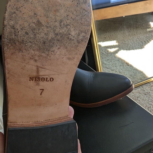 Nisolo Eva Chelsea Boot Black - Picture 9 of 9